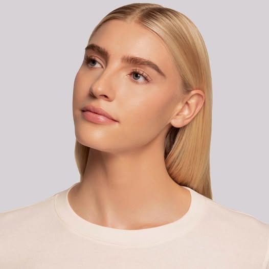 Microblading vs ημιμόνιμο μακιγιάζ: Ποια τεχνική σου ταιριάζει;